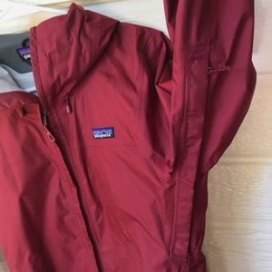 Patagonia Women’s Torrentshell Rain Jacket